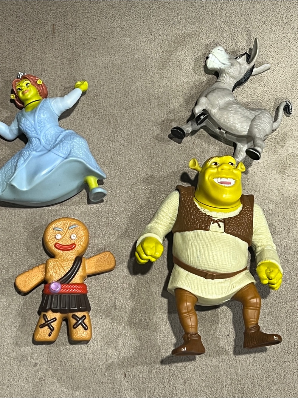 Shrek, Donkey, Princess Fiona, Gingerbread Man Action Figures McDonald’s lot